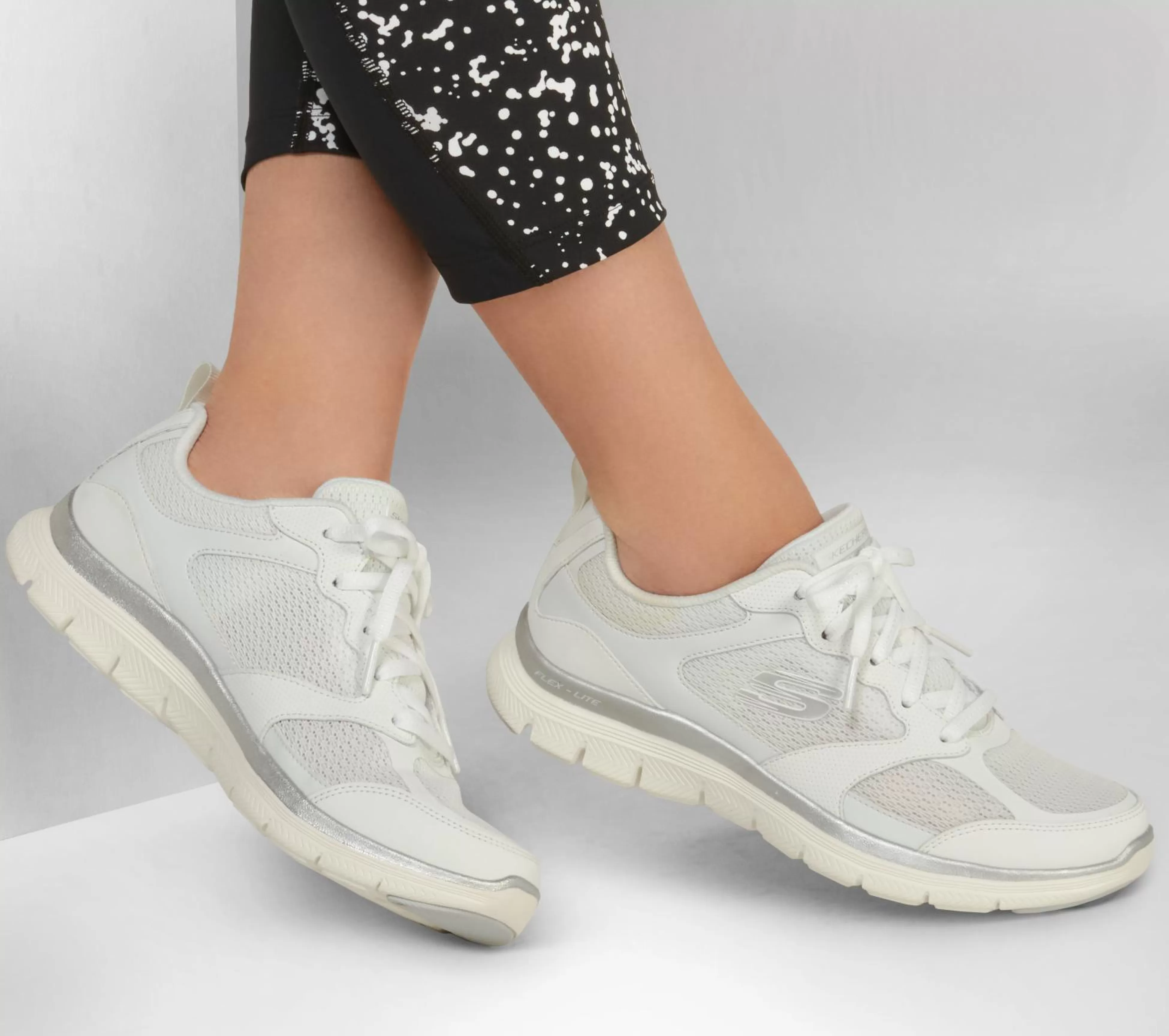 SKECHERS Veterschoenen | Sportieve Sneakers^Flex Appeal 4.0 - Active Flow WIT