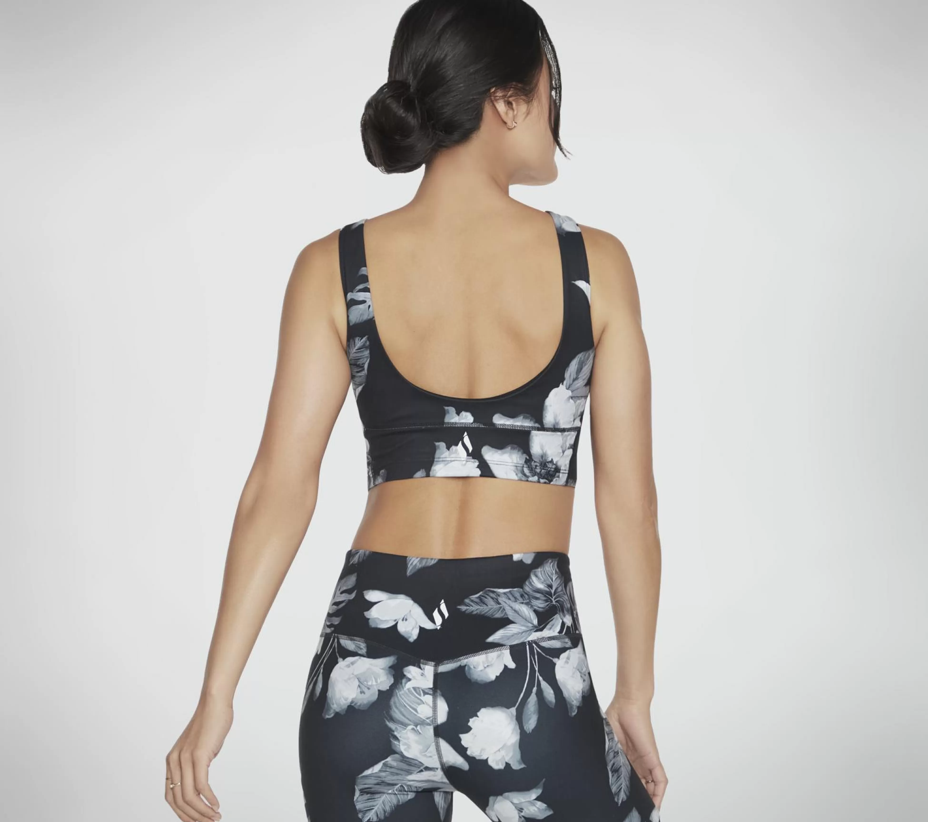 SKECHERS Tops | Tops^GOSCULPT Magnolia Dreams Longline Bra ZWART / MULTI