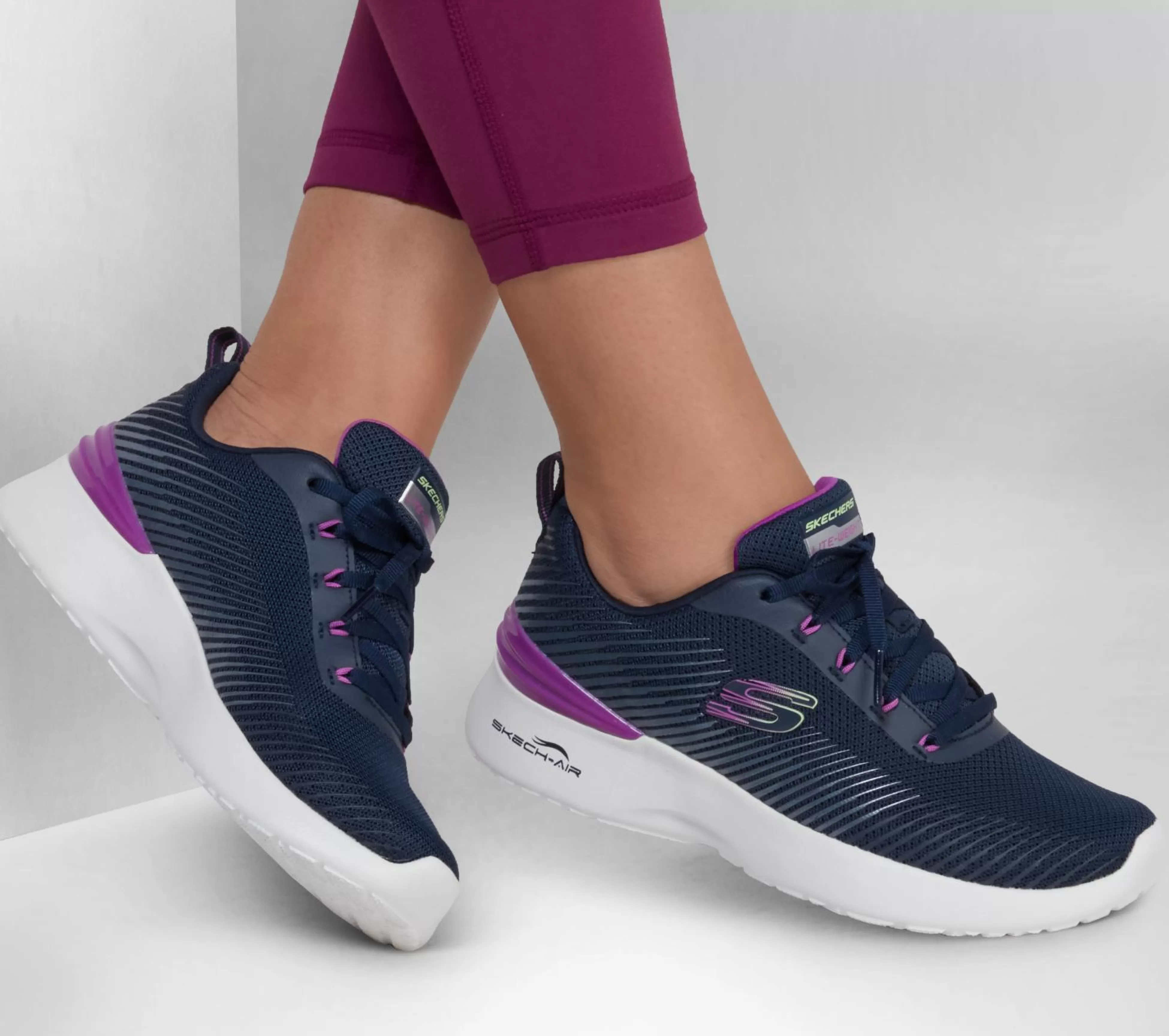 SKECHERS Veterschoenen | Sportieve Sneakers^Skech-Air Dynamight - Luminosity MARINE / PURPER