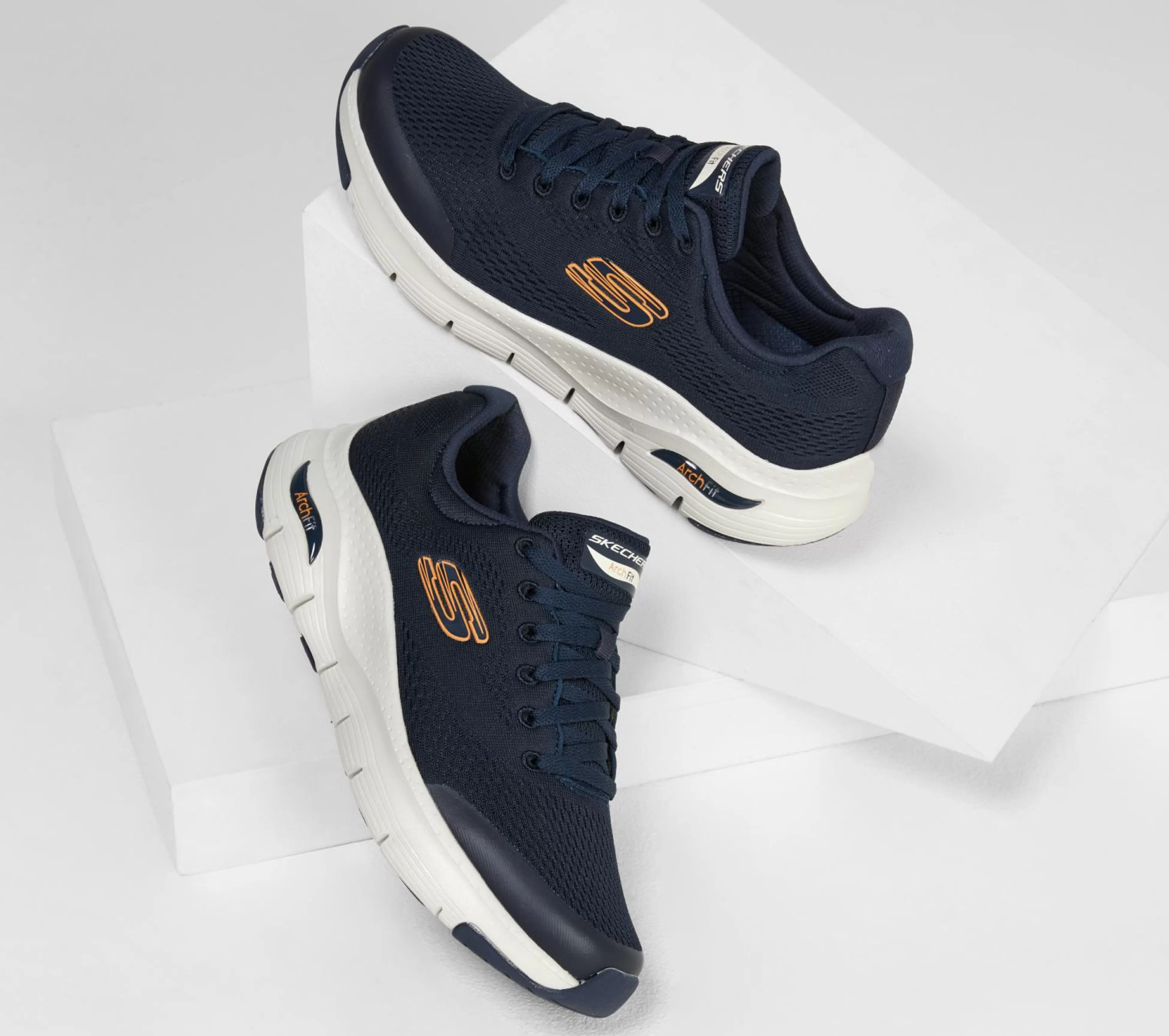 SKECHERS Sportieve Sneakers^ Arch Fit MARINE