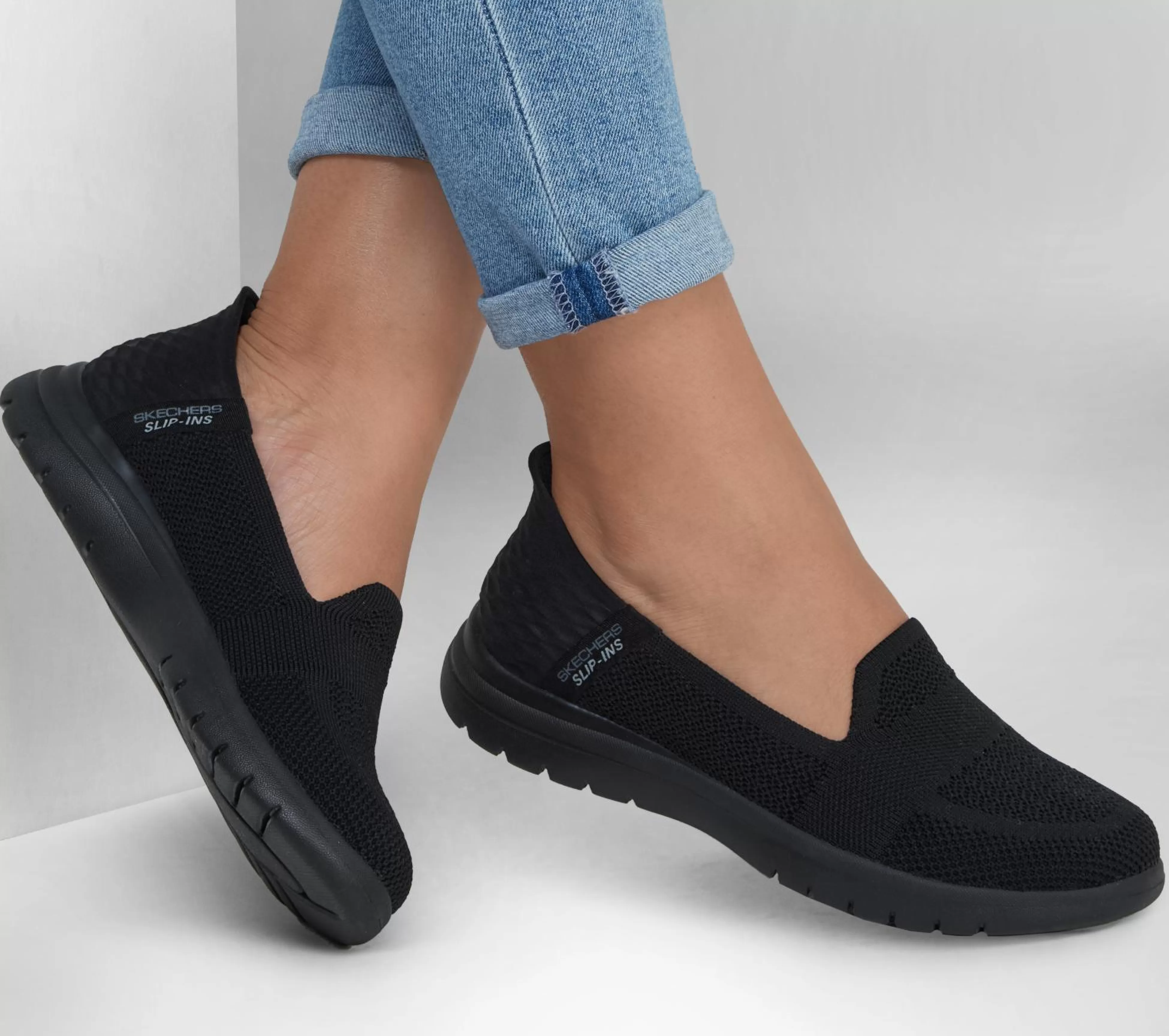 SKECHERS Instappers | Casual Sneakers^ Slip-ins: On-the-GO Flex - Serene ZWART